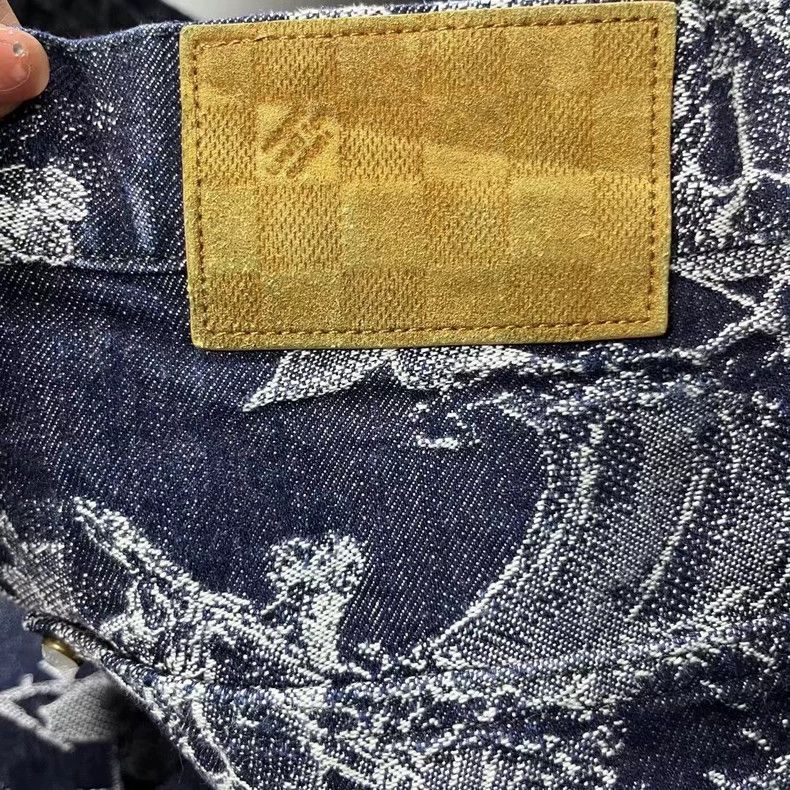 Louis Vuitton Louis Vuitton Floral Print Denim Shorts Size US 34 / EU 50 - 6 Thumbnail