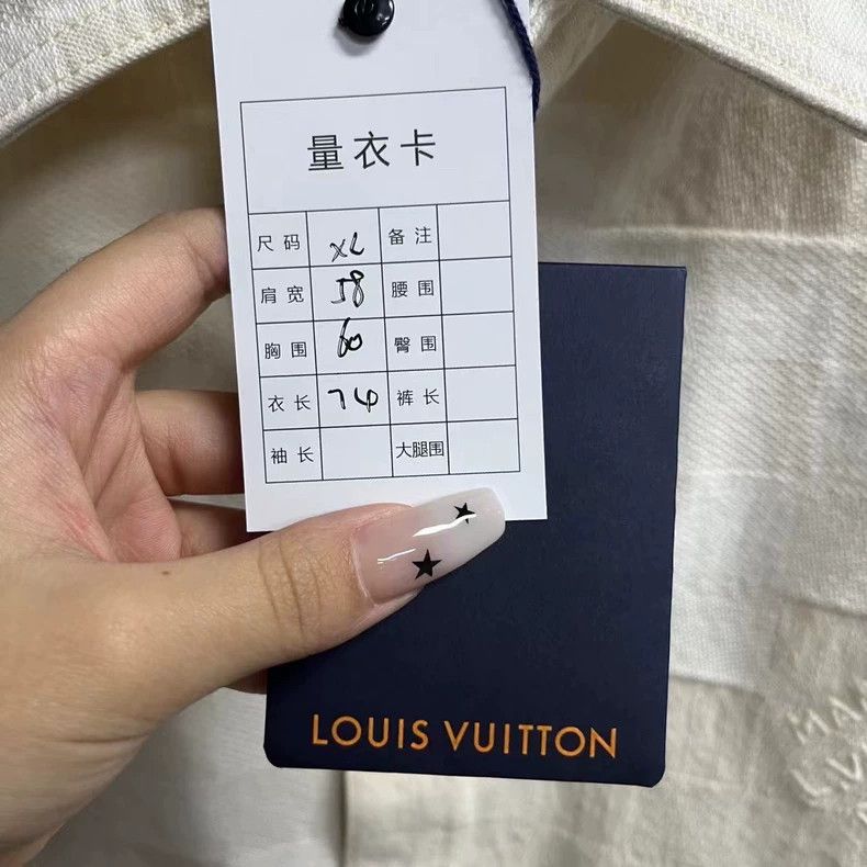Louis Vuitton Louis Vuitton Beige Short Sleeve Shirt Size US XL / EU 56 / 4 - 2 Thumbnail