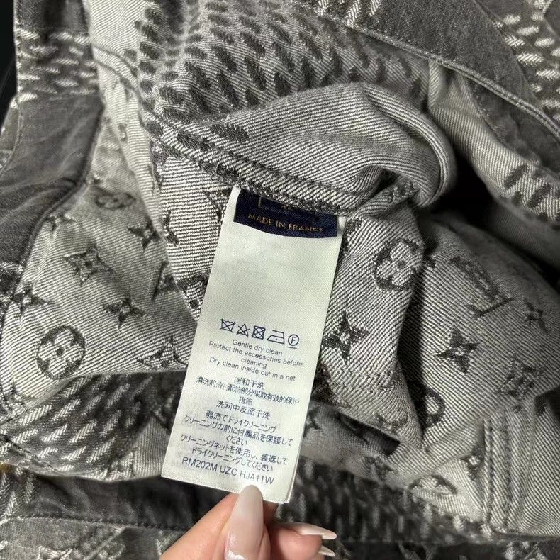 Louis Vuitton Louis Vuitton Latest Black Gray Denim Jacket Size US M / EU 48-50 / 2 - 5 Thumbnail