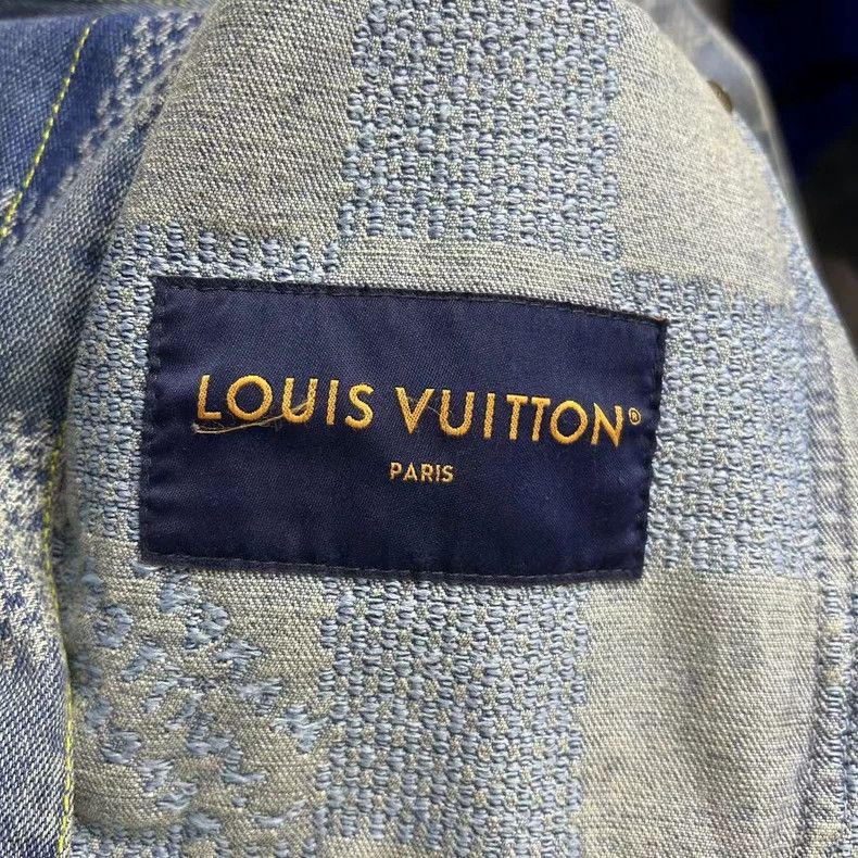 Louis Vuitton Louis Vuitton Blue Checkered Denim Jacket Size US L / EU 52-54 / 3 - 6 Thumbnail