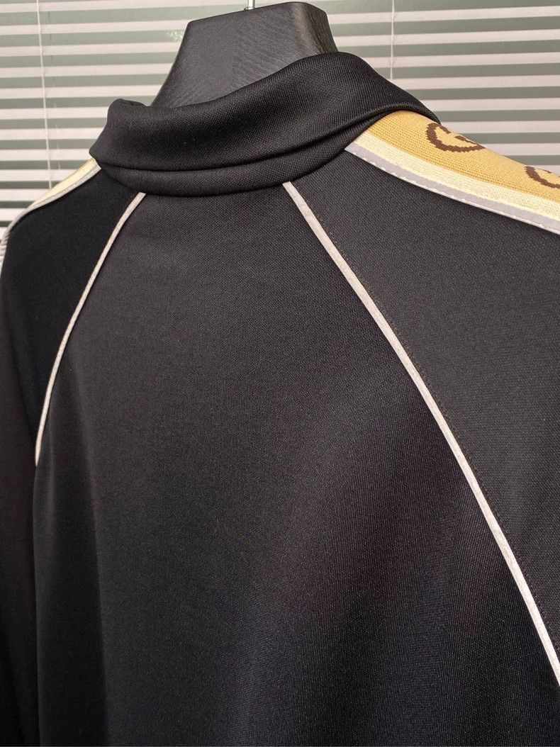 Gucci Gucci Sports Jacket With Reflective Logo Size US XL / EU 56 / 4 - 8 Thumbnail