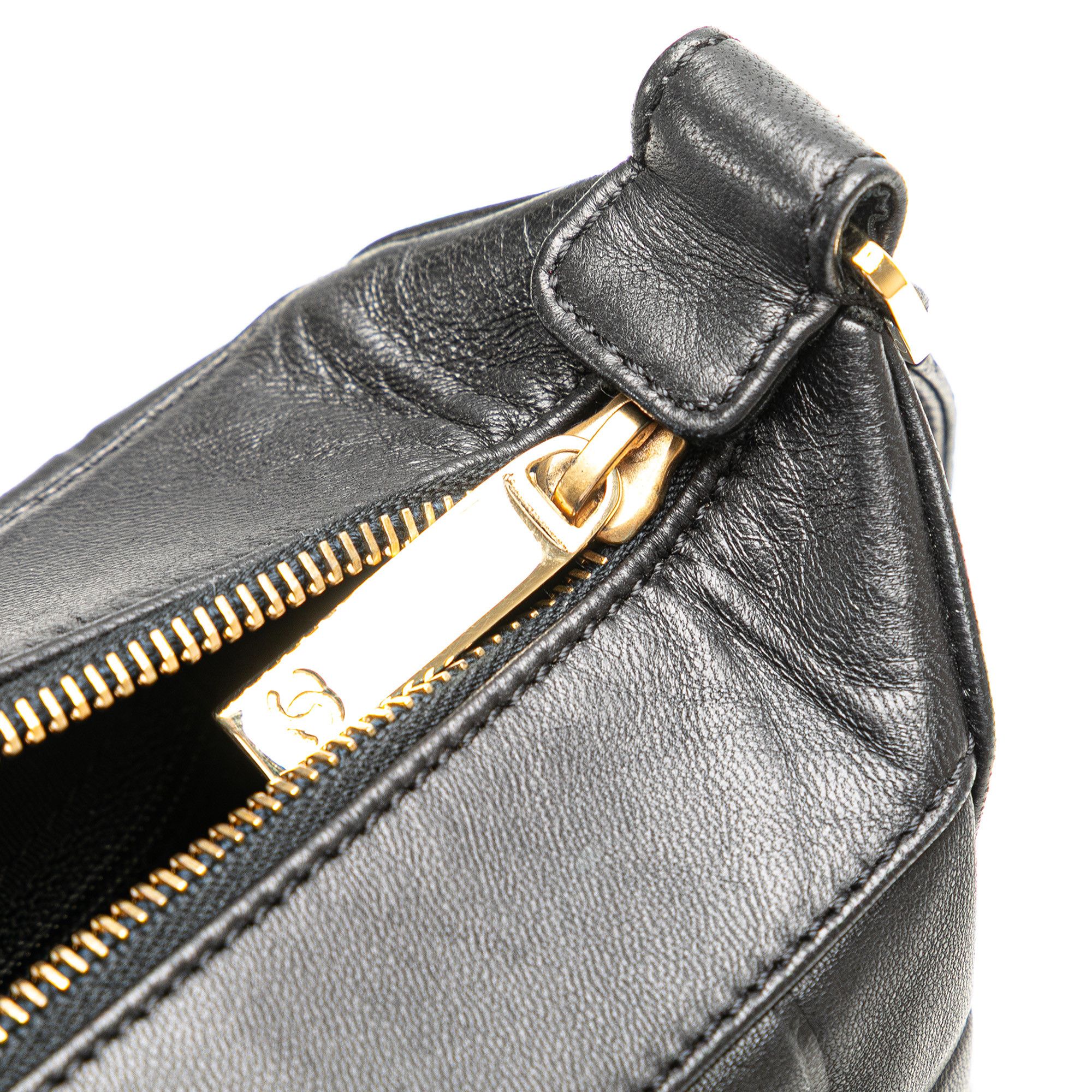 Chanel Chanel CC Choco Bar Lambskin Shoulder Bag Size ONE SIZE - 8 Thumbnail