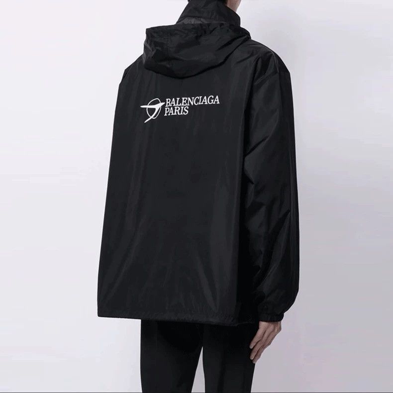 Balenciaga Balenciaga SS21 Logo Windbreaker Jacket Size US S / EU 44-46 / 1 - 7 Thumbnail