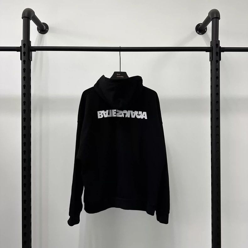 Balenciaga Balenciaga Embroidered Logo Hoodie Size US M / EU 48-50 / 2 - 2 Thumbnail