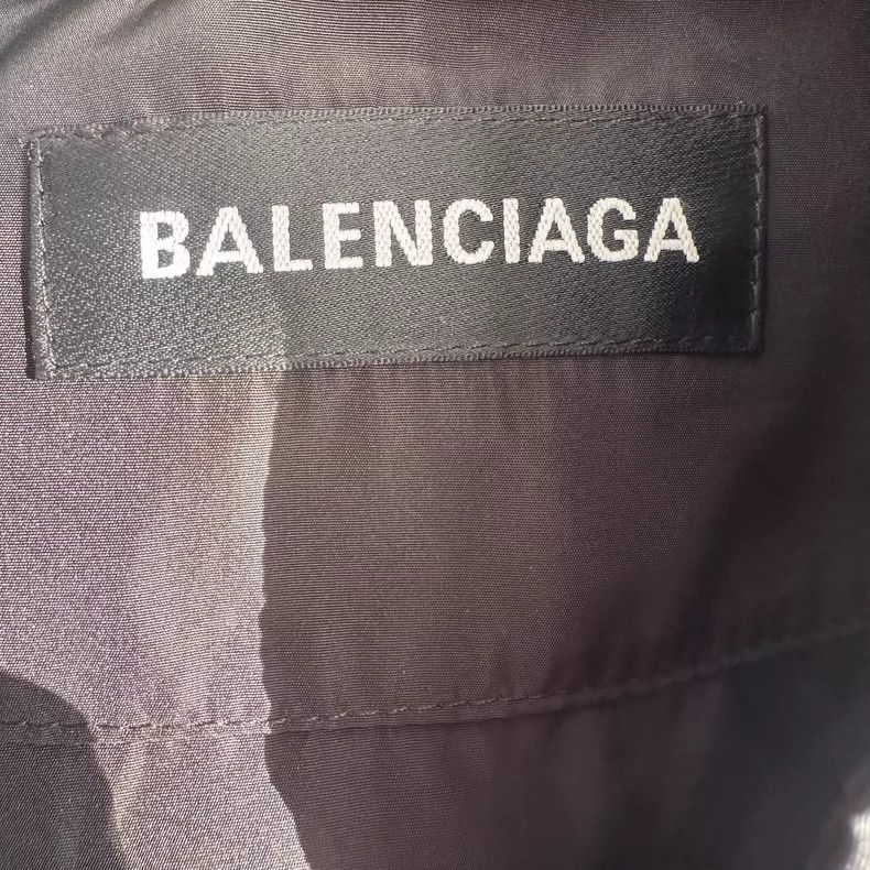 Balenciaga Balenciaga Logo Print Coach Jacket Size US S / EU 44-46 / 1 - 5 Thumbnail