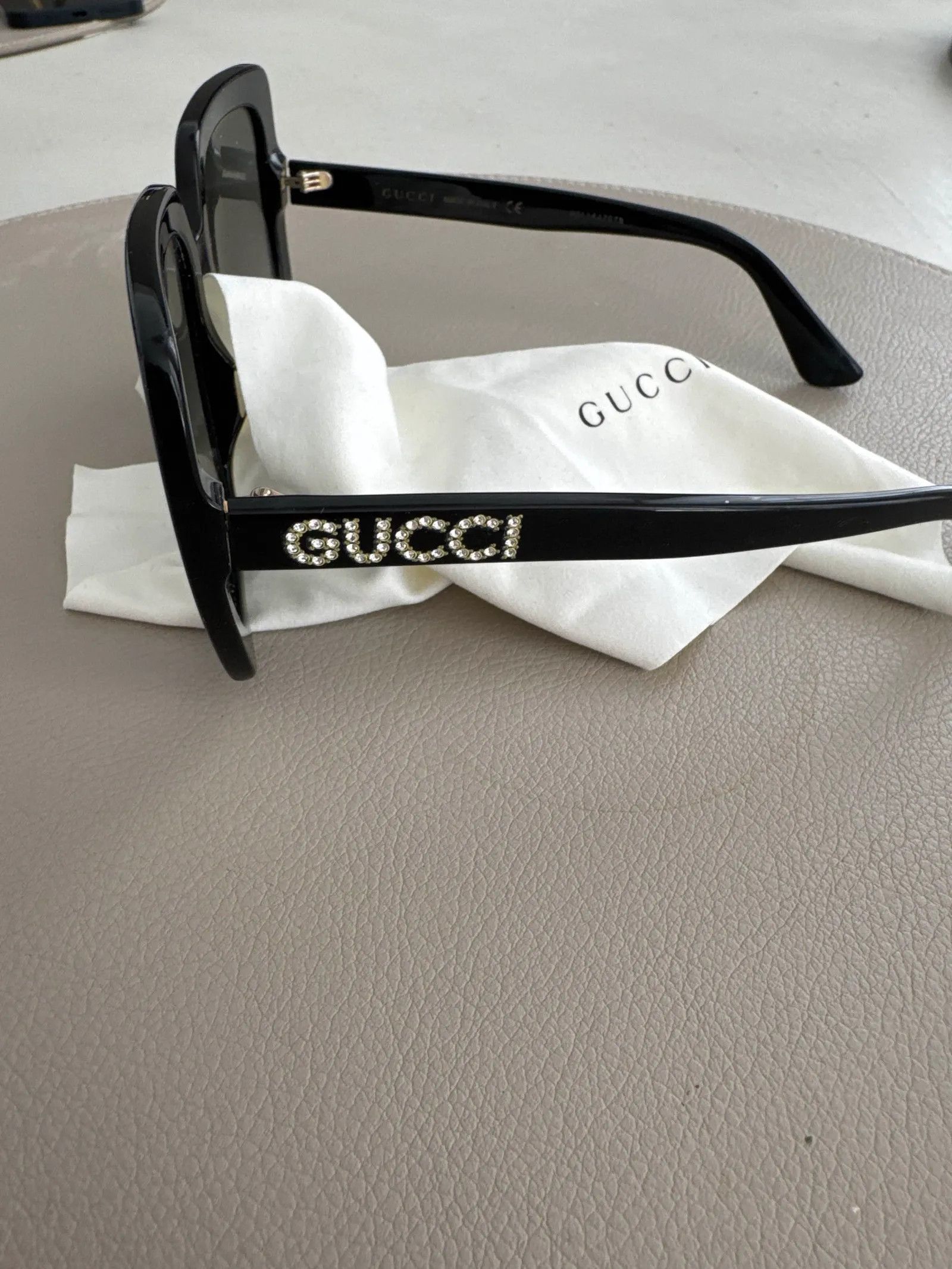 Gucci Gucci GG 0418S 001 Sunglasses Size ONE SIZE - 2 Thumbnail