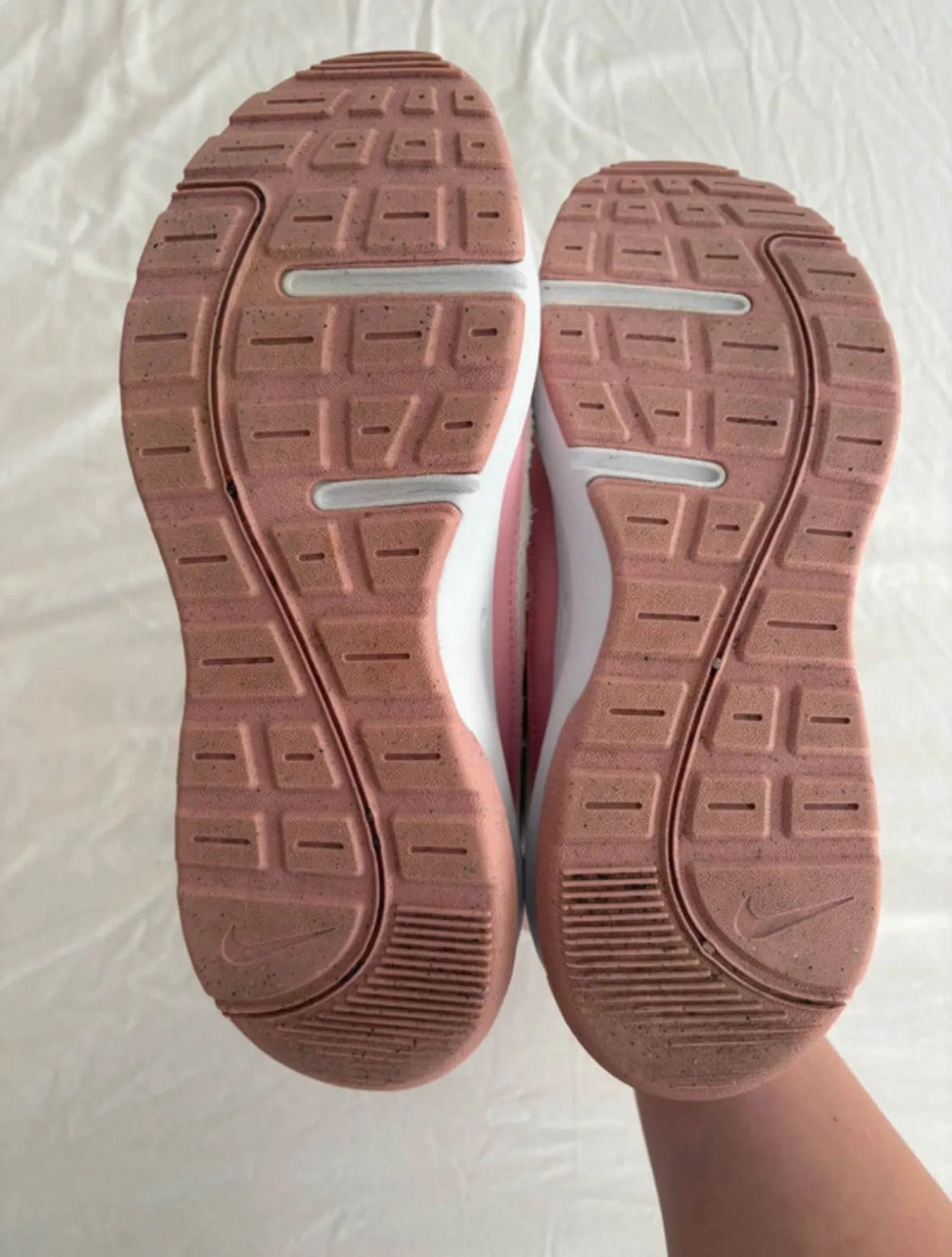 Nike Nike Sneakers Size US 7.5 / IT 37.5 - 4 Thumbnail