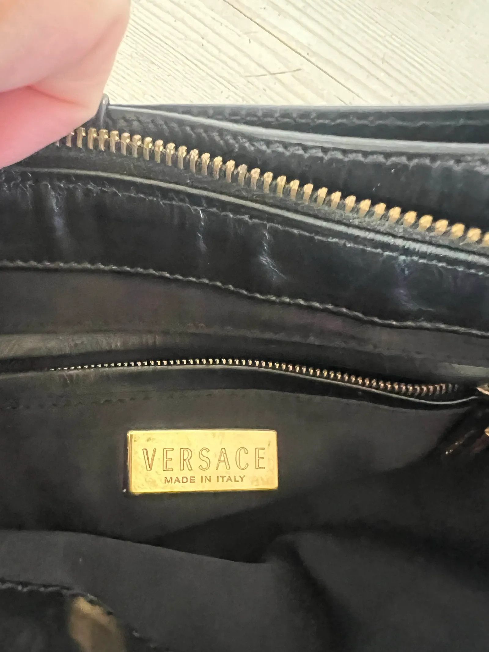 Versace Versace Bucket Bag Size ONE SIZE - 2 Thumbnail