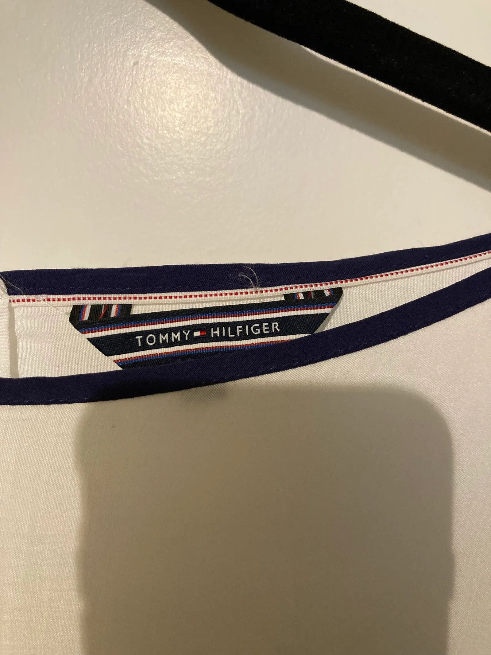 Tommy Hilfiger Tommy Hilfiger Blouse Size M / US 6-8 / IT 42-44 - 2 Thumbnail