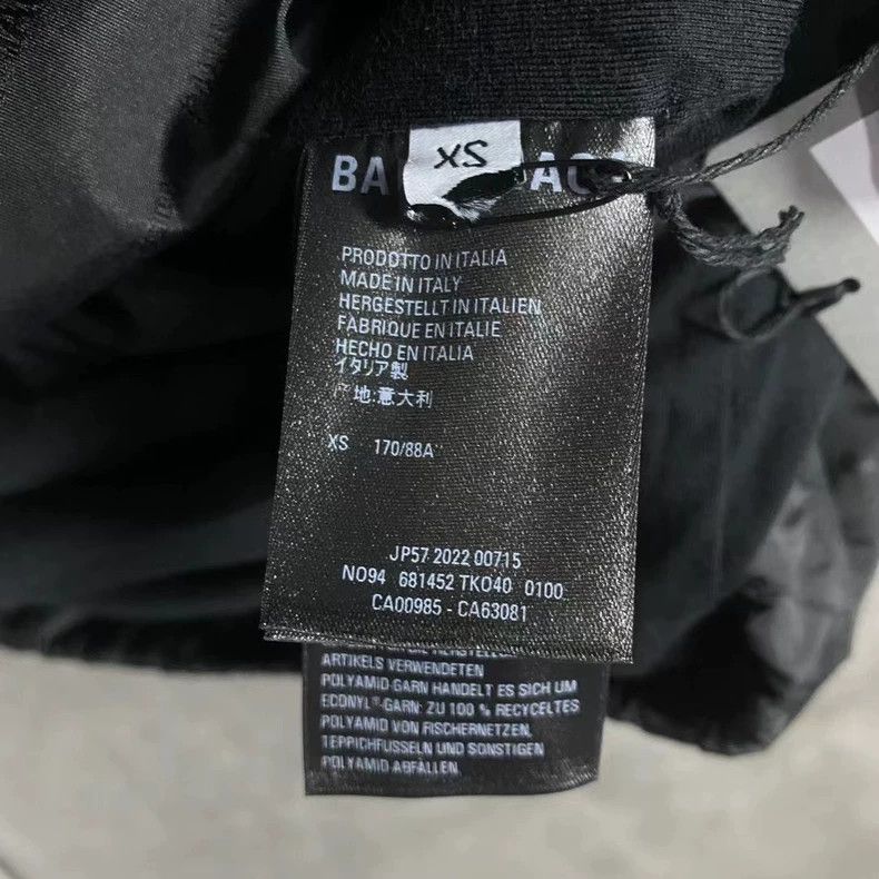Balenciaga Balenciaga Black Logo Rain Jacket Size US XS / EU 42 / 0 - 4 Thumbnail