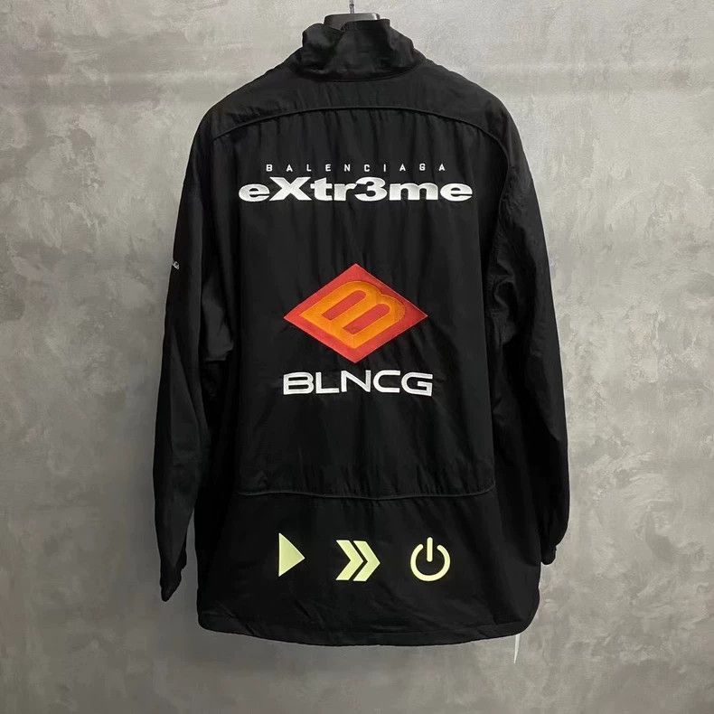 Balenciaga Balenciaga Black Logo Print Windbreaker Jacket Size US M / EU 48-50 / 2 - 2 Thumbnail