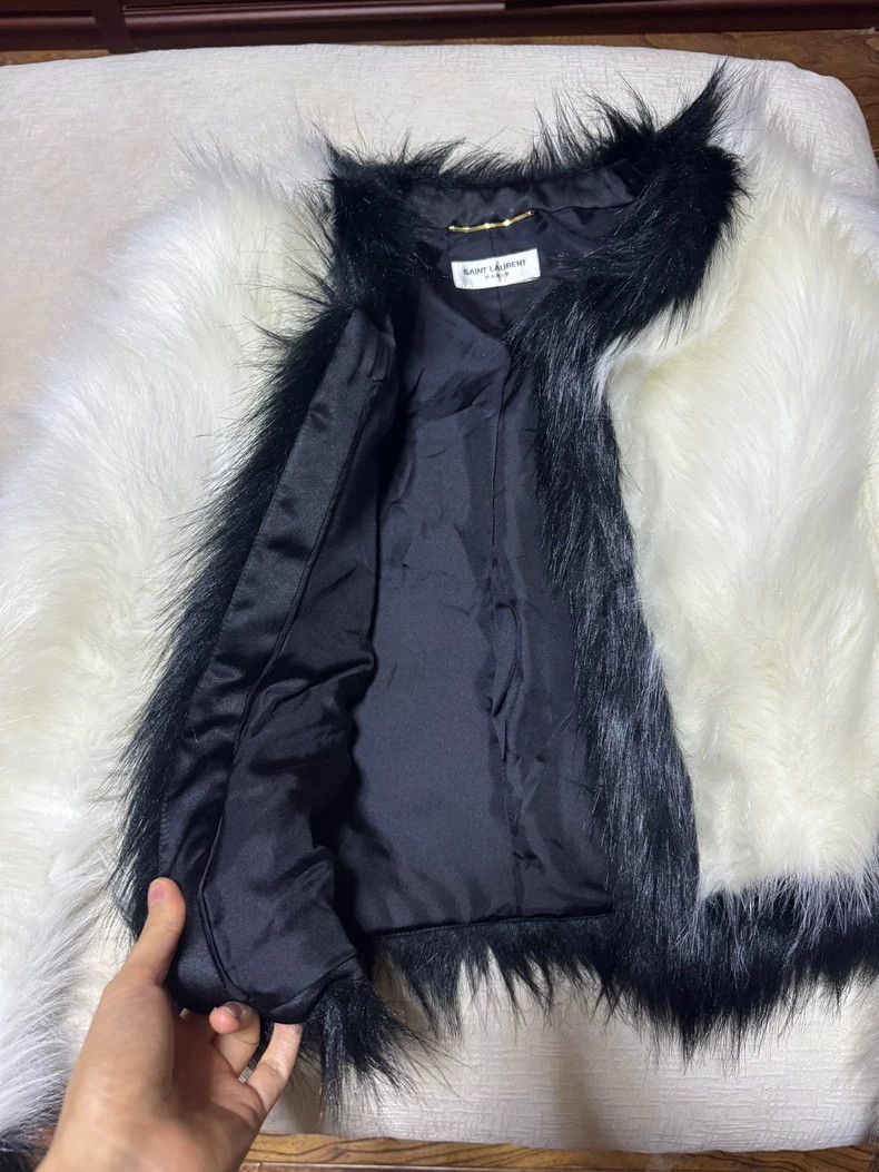 Saint Laurent Paris Saint Laurent Eco-Friendly Fur Coat Size M / US 6-8 / IT 42-44 - 2 Thumbnail