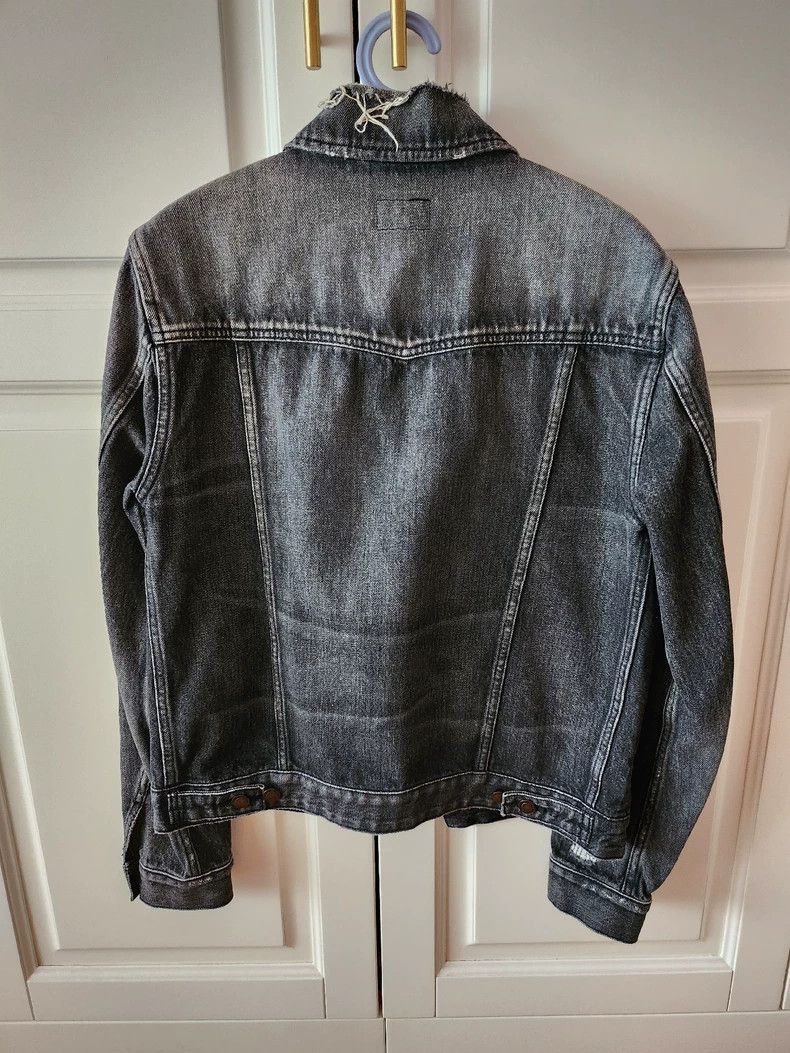 Saint Laurent Paris YSL Stone-Washed Denim Jacket in Gray Size US S / EU 44-46 / 1 - 2 Thumbnail