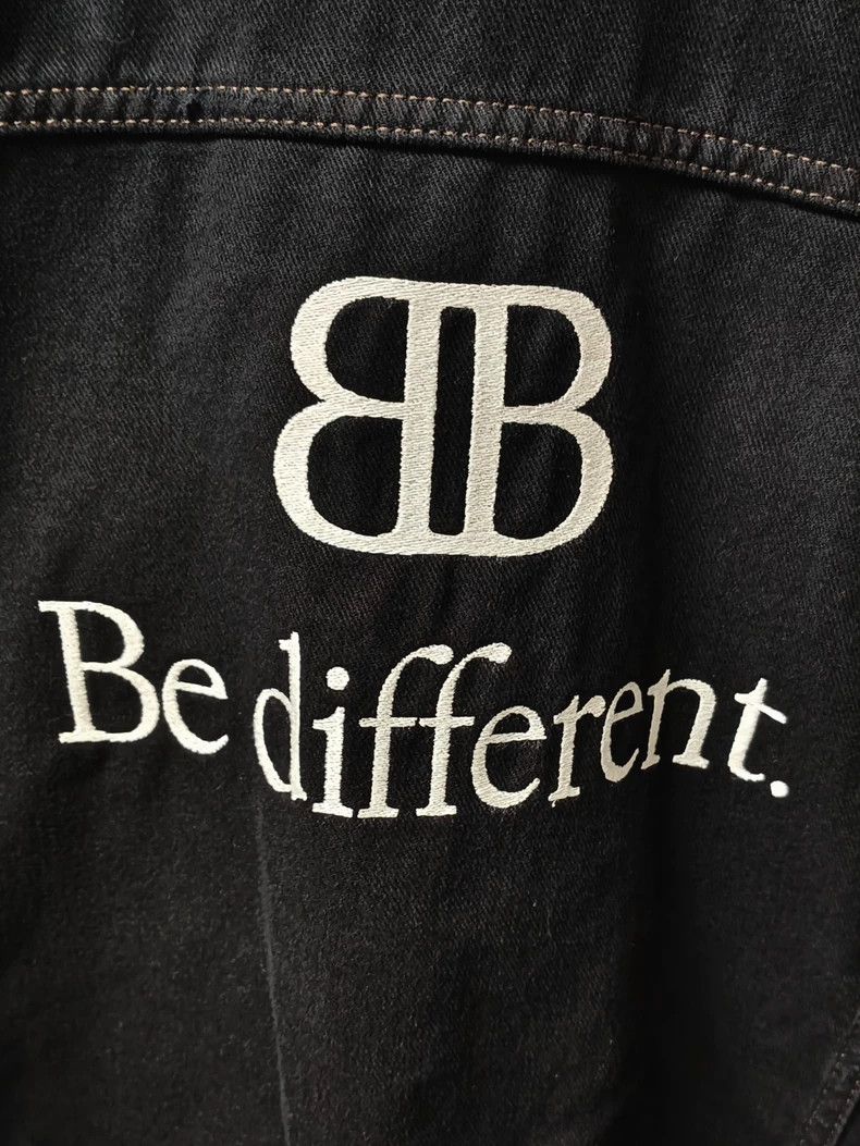 Balenciaga Balenciaga Be Different Distressed Denim Jacket Size US M / EU 48-50 / 2 - 3 Thumbnail