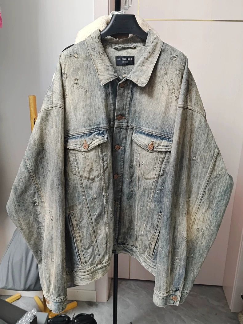 Balenciaga Balenciaga 23SS Distressed Denim Jacket Size US M / EU 48-50 / 2 - 2 Thumbnail
