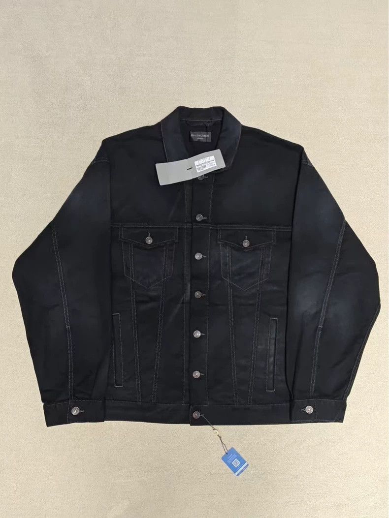 Balenciaga Balenciaga Graffiti Distressed Denim Jacket Size US M / EU 48-50 / 2 - 2 Thumbnail