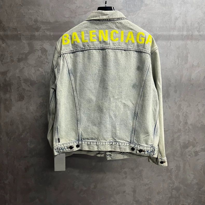 Balenciaga Balenciaga Embroidered Logo Denim Jacket Size US L / EU 52-54 / 3 - 6 Thumbnail