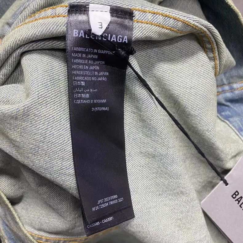 Balenciaga Blue Logo Denim Jacket from Balenciaga Size US M / EU 48-50 / 2 - 7 Thumbnail