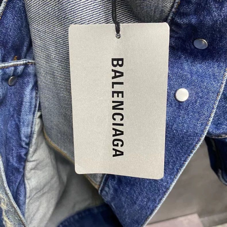 Balenciaga Balenciaga Blue Graffiti Logo Denim Jacket Size US M / EU 48-50 / 2 - 6 Thumbnail