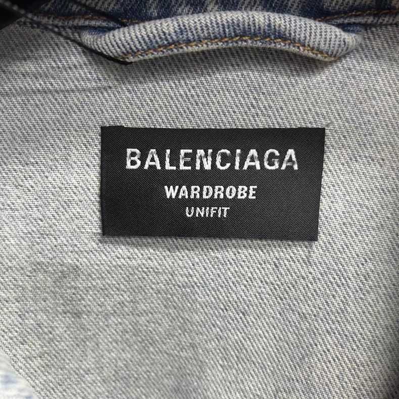 Balenciaga Blue Logo Denim Jacket from Balenciaga Size US M / EU 48-50 / 2 - 3 Thumbnail