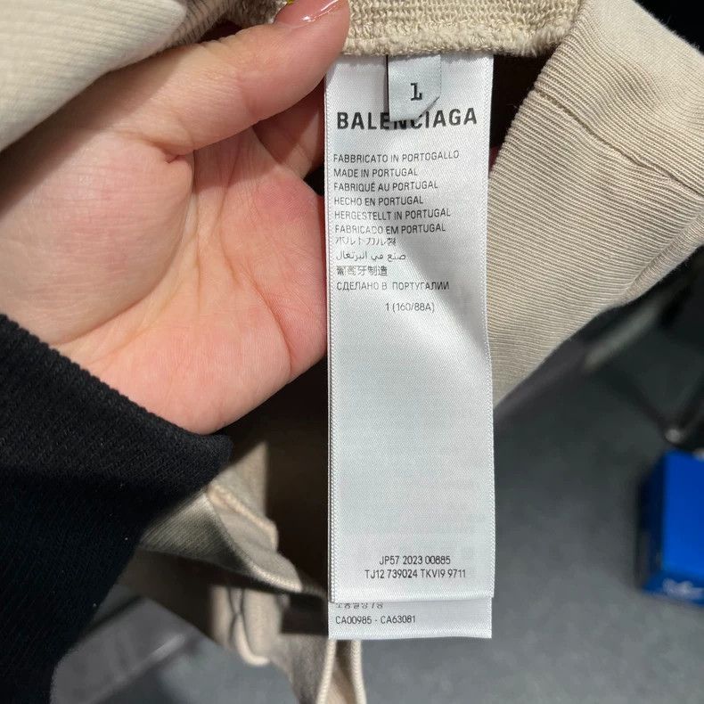 Balenciaga Balenciaga Logo Print Hoodie Sale Size US M / EU 48-50 / 2 - 4 Thumbnail