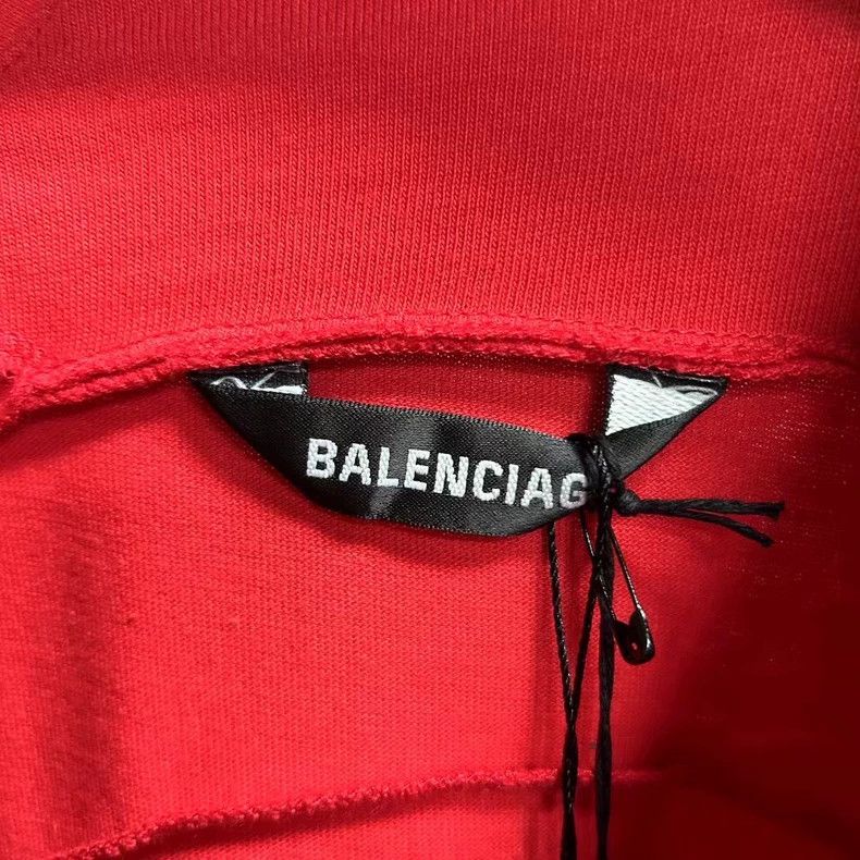 Balenciaga Balenciaga Red Short Sleeve Football Shirt Size US M / EU 48-50 / 2 - 3 Thumbnail
