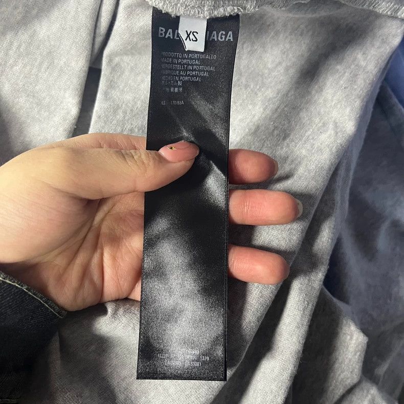 Balenciaga Balenciaga Gray Casual Layered Long Sleeve T-Shirt Size US M / EU 48-50 / 2 - 8 Thumbnail