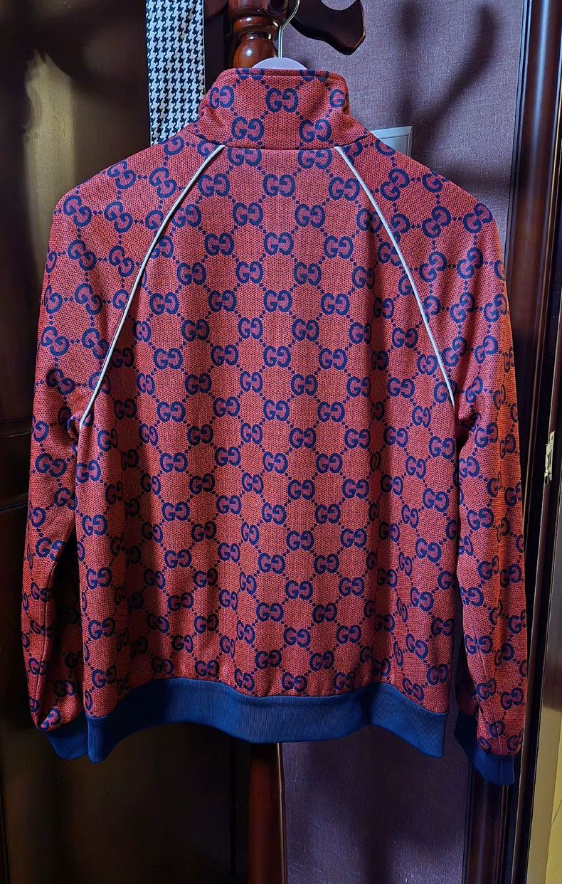 Gucci Gucci Jacket Size M with Logo Design Size US M / EU 48-50 / 2 - 2 Thumbnail