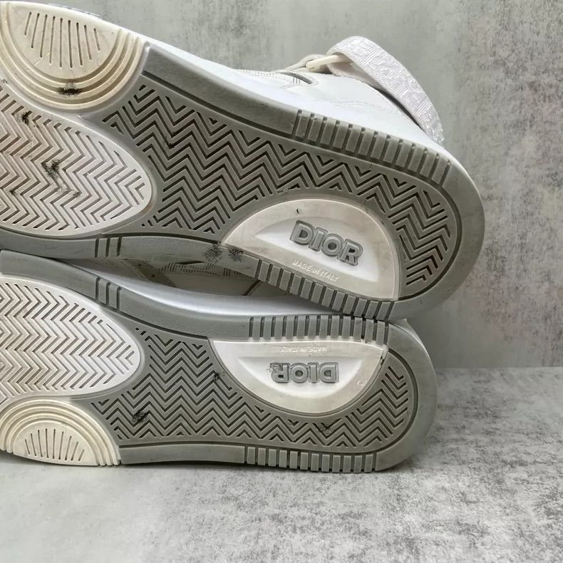 Dior Dior B27 High Top Sneakers in White Size US 6 / EU 39 - 9 Thumbnail