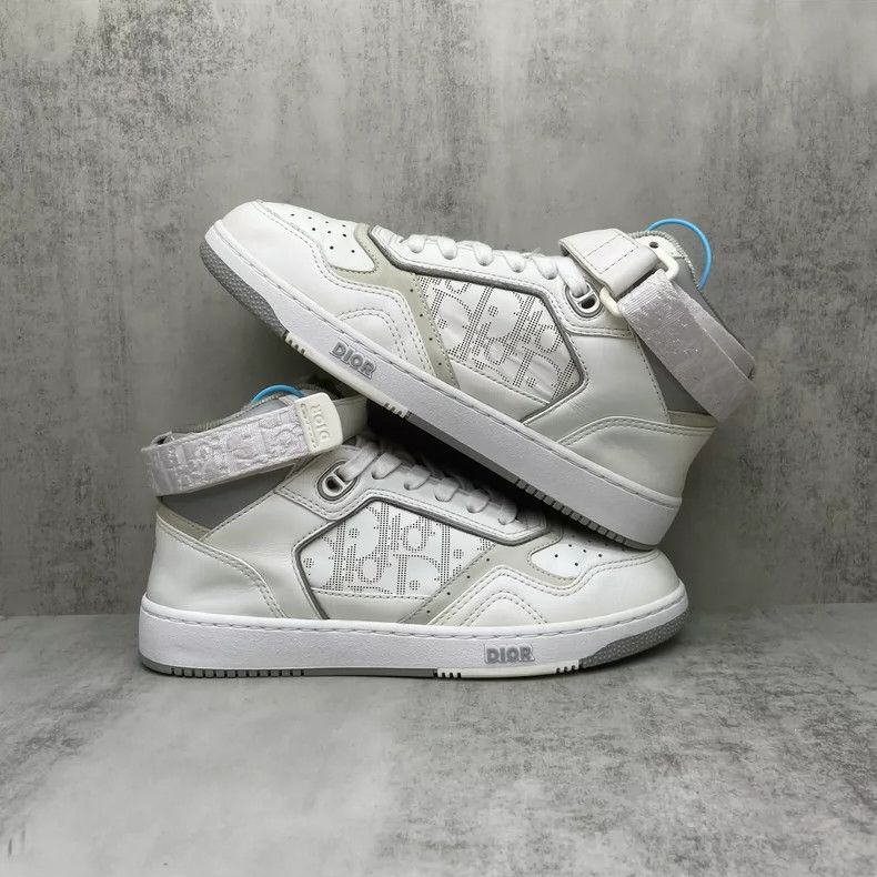 Dior Dior B27 High Top Sneakers in White Size US 6 / EU 39 - 2 Thumbnail