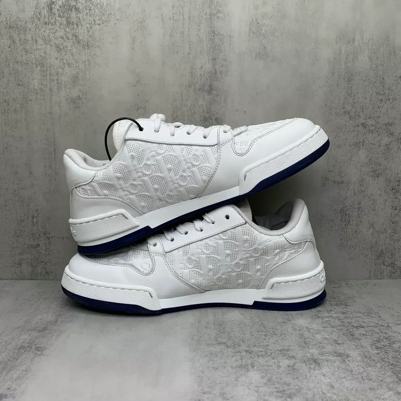 Dior Dior White Embossed Sneaker Size 37 Size US 5 / EU 37 - 3 Thumbnail