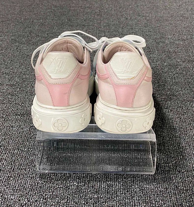 Louis Vuitton Louis Vuitton Ice Cream Platform Sneakers Size US 7 / EU 40 - 5 Thumbnail