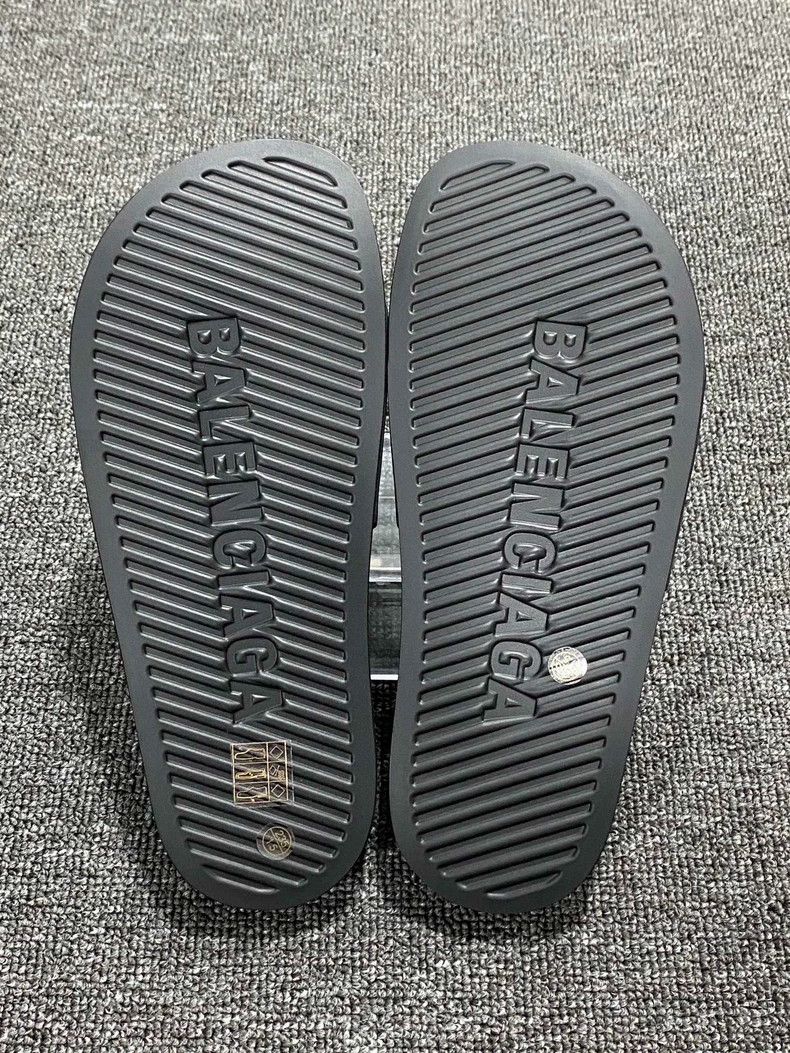 Balenciaga Black Limited Edition Slides from Balenciaga Size US 5 / EU 37 - 7 Thumbnail