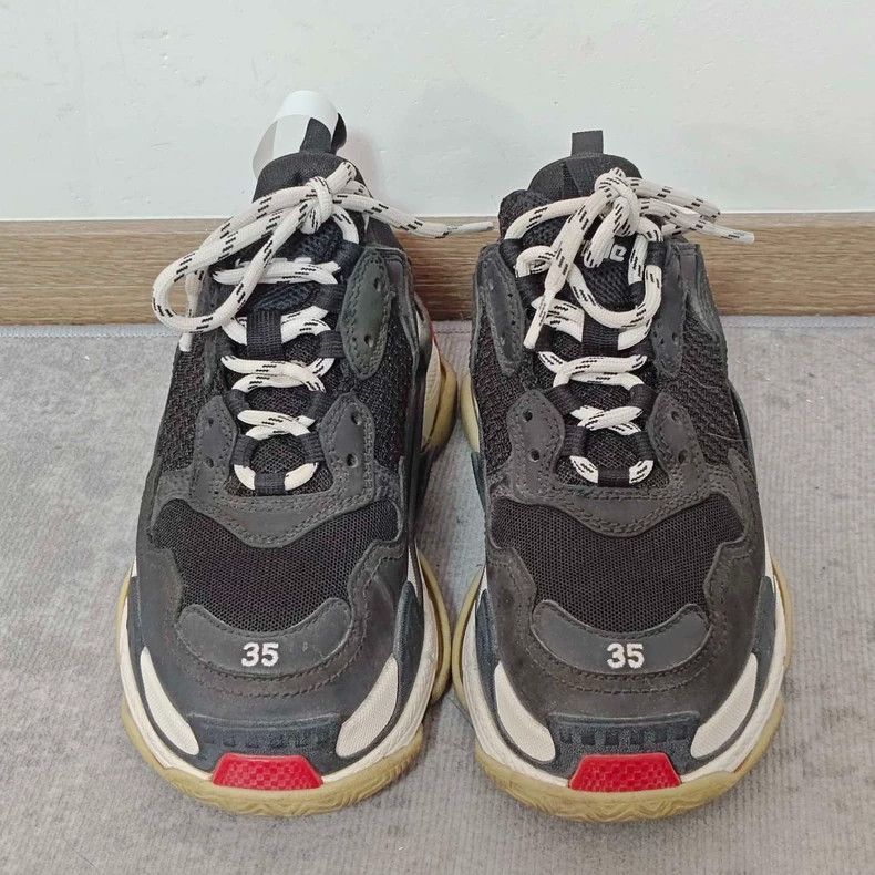 Balenciaga Balenciaga Triple S Black Red Sneakers Size US 5 / EU 37 - 2 Thumbnail