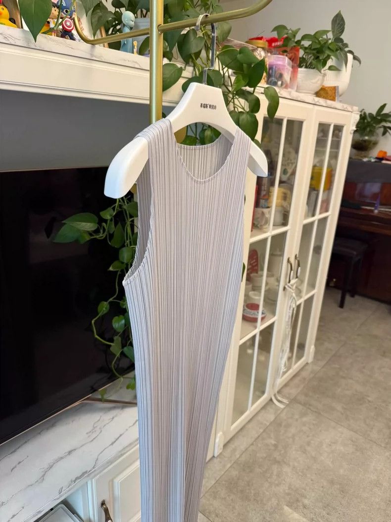 Issey Miyake Classic Issey Miyake Dress in Light Gray-yf Size 24" / US 00 / IT 34 - 3 Thumbnail