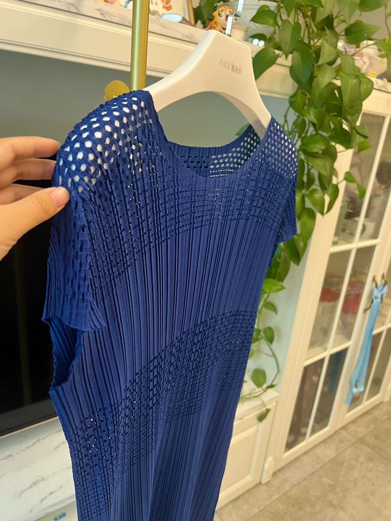 Issey Miyake Issey Miyake Blue Dress with Open Design-yf Size 30" / US 8 / IT 44 - 2 Thumbnail