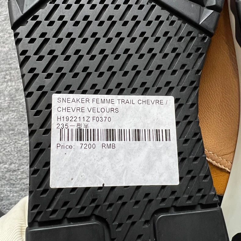 Hermes Hermes Sneakers Size 37 Brand New Size US 7 / EU 40 - 6 Thumbnail