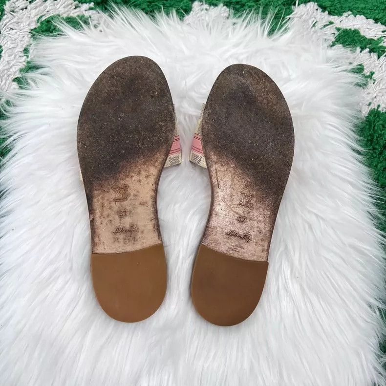 Louis Vuitton Louis Vuitton Checkerboard Slide Sandals Size 37 Size US 6.5 / EU 39-40 - 6 Thumbnail