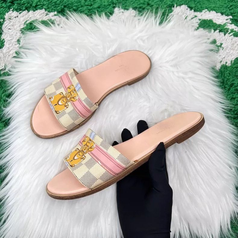 Louis Vuitton Louis Vuitton Checkerboard Slide Sandals Size 37 Size US 6.5 / EU 39-40 - 2 Thumbnail