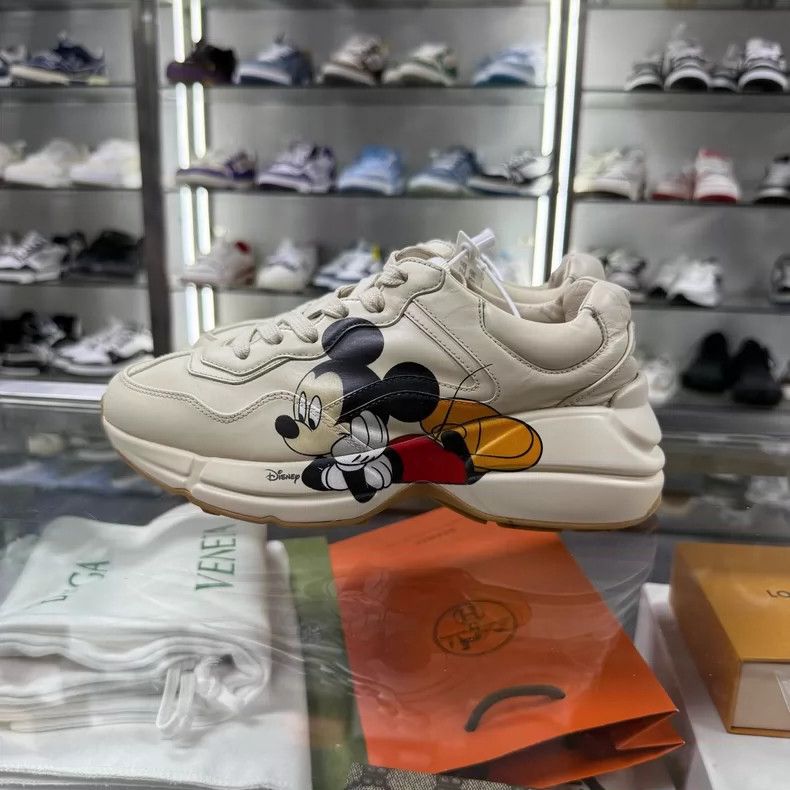 Gucci Gucci Mickey Mouse Sneakers Size 35 Size US 6 / EU 39 - 3 Thumbnail