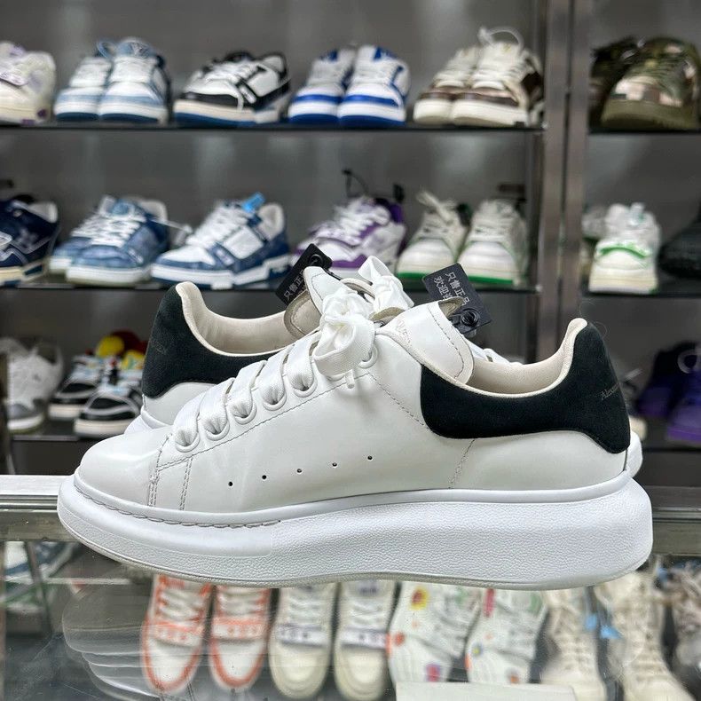 Alexander Wang Black-White Alexander Wang Sneakers Size 37 Size US 6 / IT 36 - 7 Thumbnail