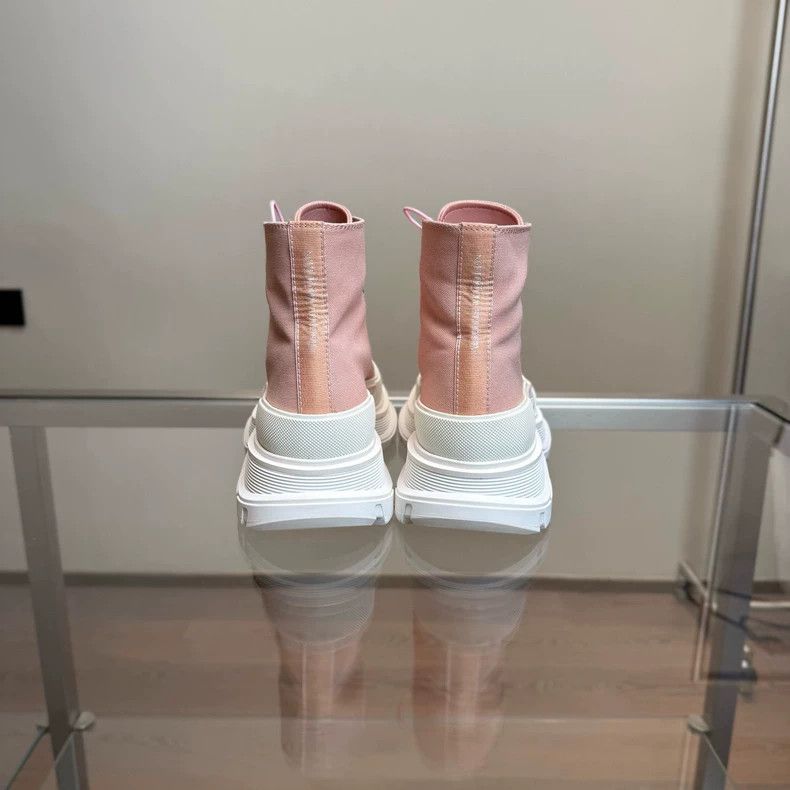 Alexander McQueen McQueen Pink Martin Boots Size 37.5 Size US 7 / IT 37 - 5 Thumbnail