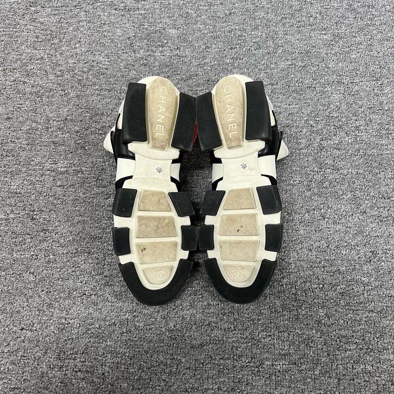 Chanel Chanel Panda Moon Shoes with Strap Size US 7 / IT 37 - 6 Thumbnail