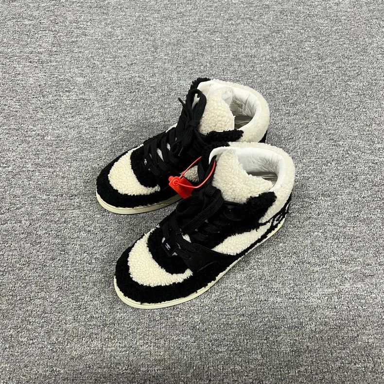 Chanel Chanel High-Top Teddy Bear Panda Sneakers Size US 8 / IT 38 - 2 Thumbnail