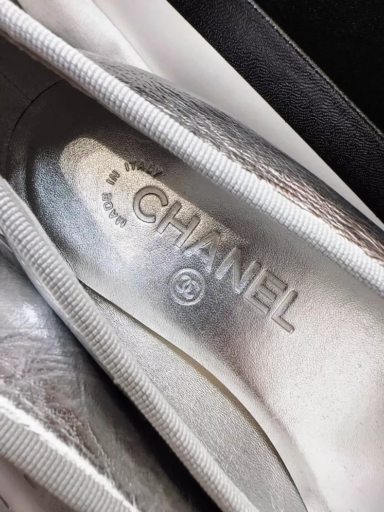 Chanel Chanel Silver and Black Ballet Flats Size US 8 / IT 38 - 5 Thumbnail