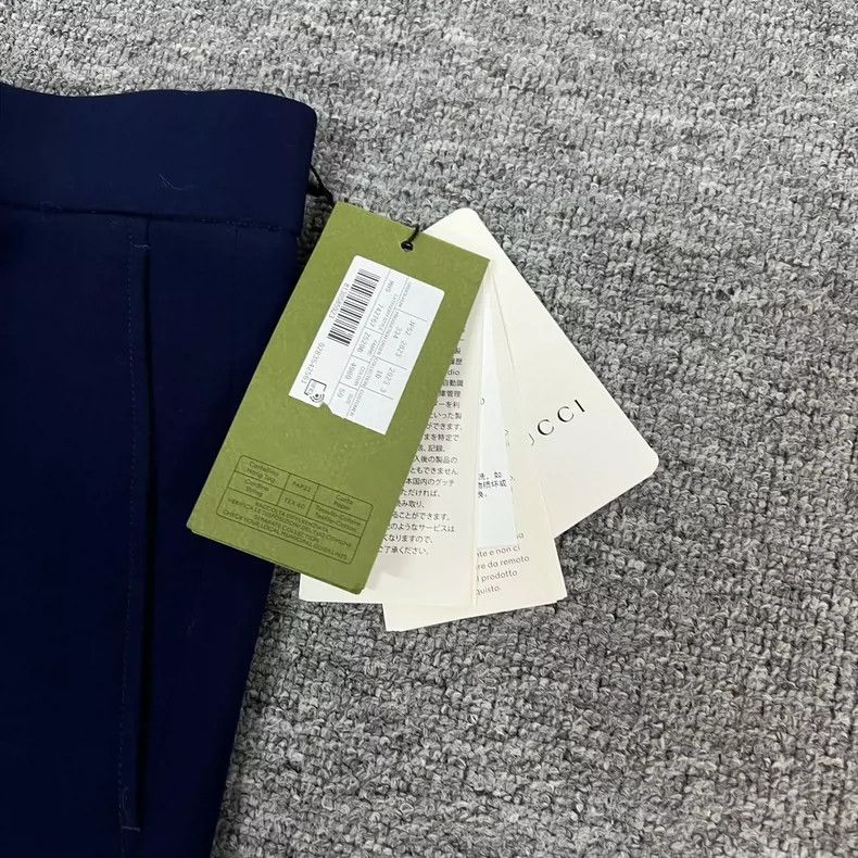 Gucci Gucci Classic Casual Pants with Tags Size US 44 / EU 60 - 7 Thumbnail