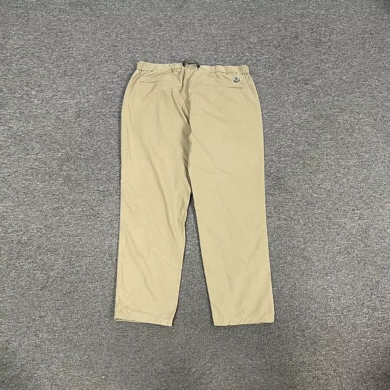 Moncler Moncler Casual Pants with Belt Decoration Size US 44 / EU 60 - 2 Thumbnail