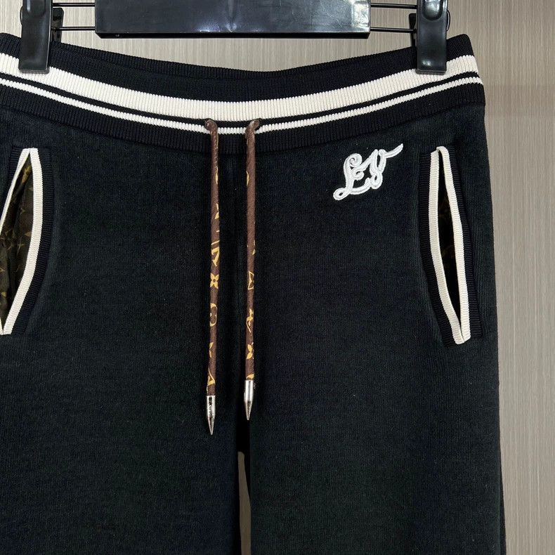 Louis Vuitton Louis Vuitton Velvet Embroidered Casual Pants-yf Size US 30 / EU 46 - 3 Thumbnail