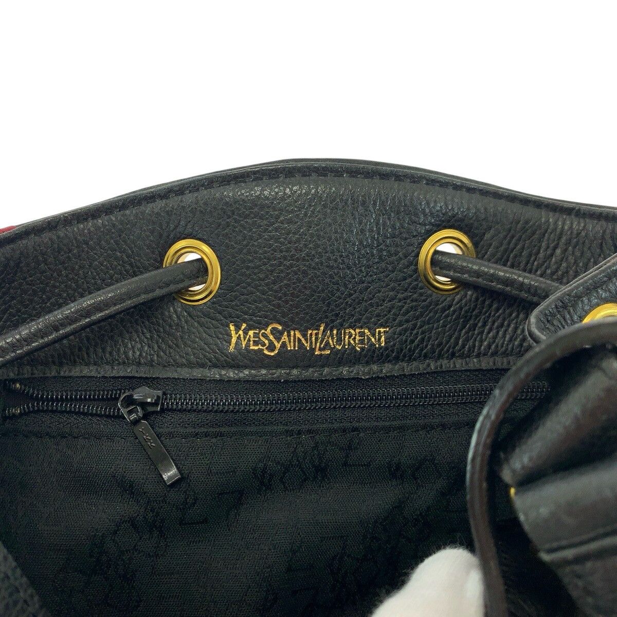 Yves Saint Laurent Yves Saint Laurent Yves Saint Laurent Leather 2way Bag Leather Shoulder Bag DUTY FREE for USA Size ONE SIZE - 4 Thumbnail