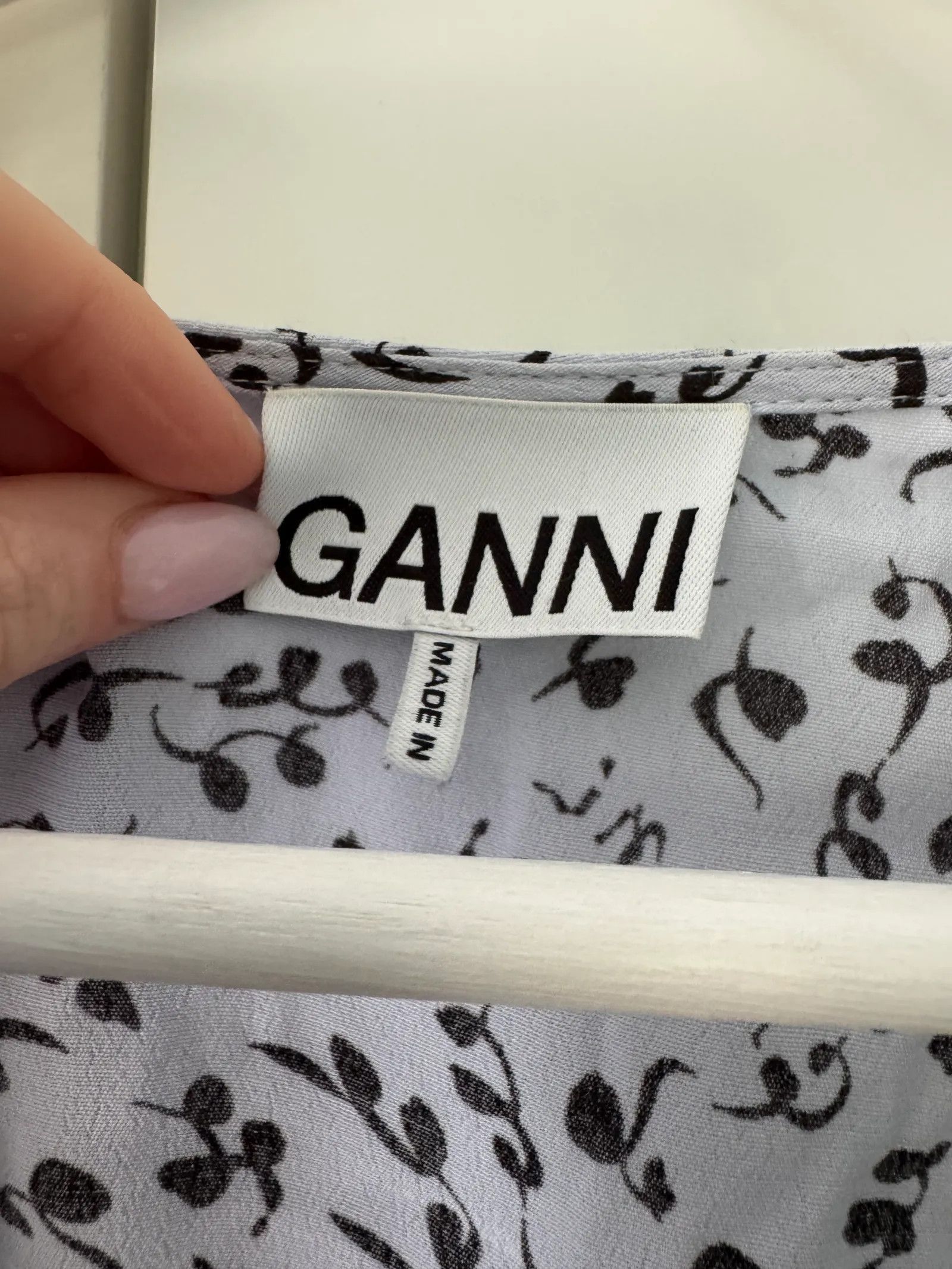 Ganni Ganni Side tie blouse Blouse Size S / US 4 / IT 40 - 2 Thumbnail